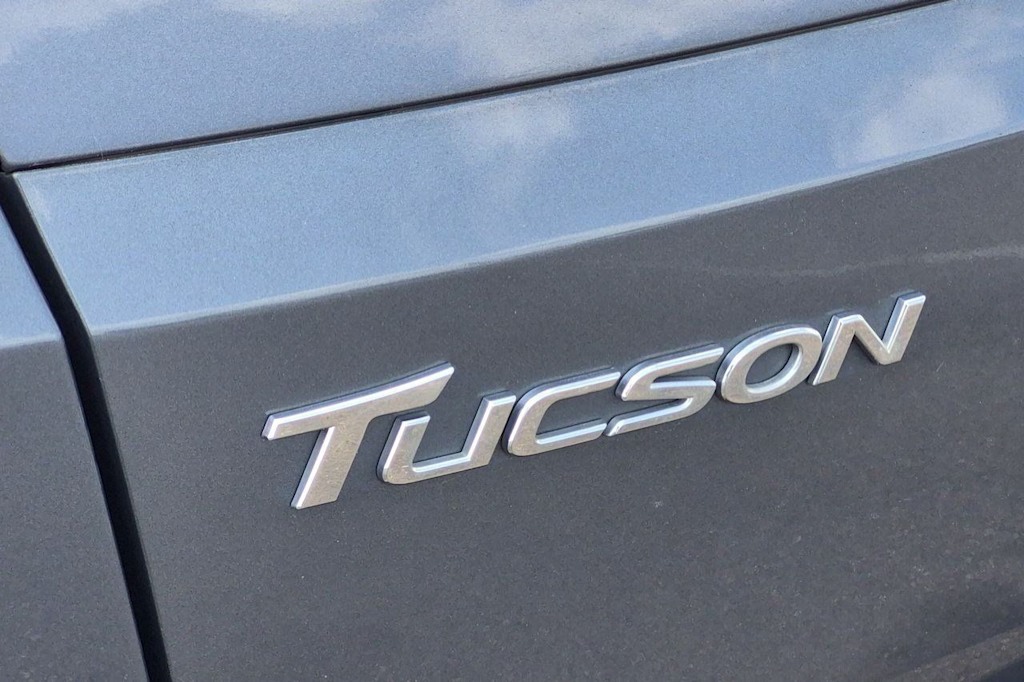 Thumbnail: 2016 Hyundai Tucson - 7