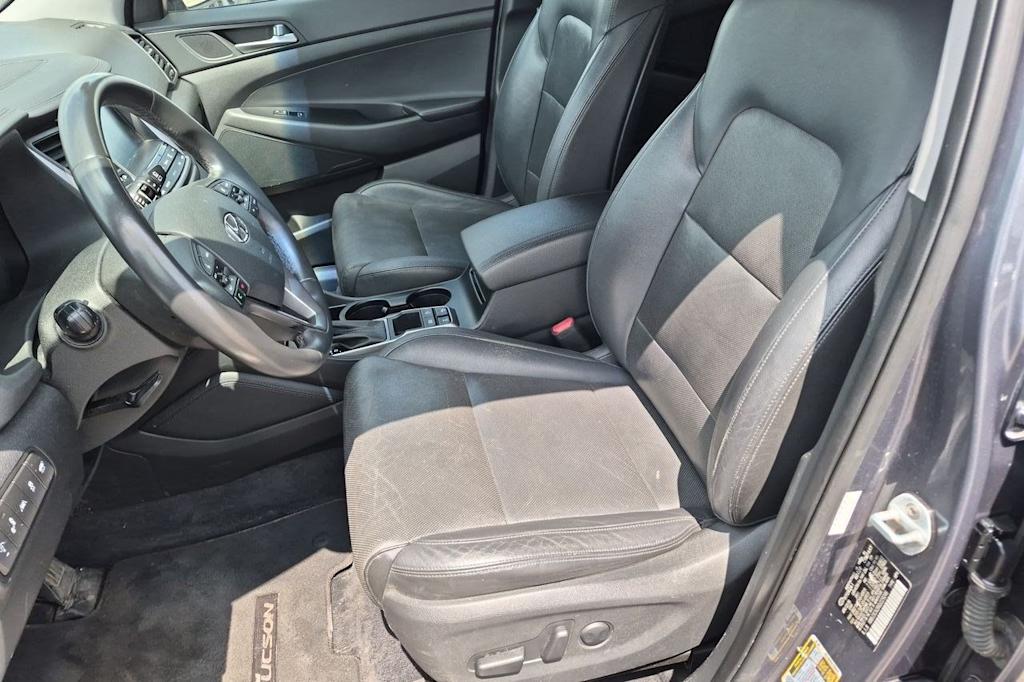 Thumbnail: 2016 Hyundai Tucson - 11