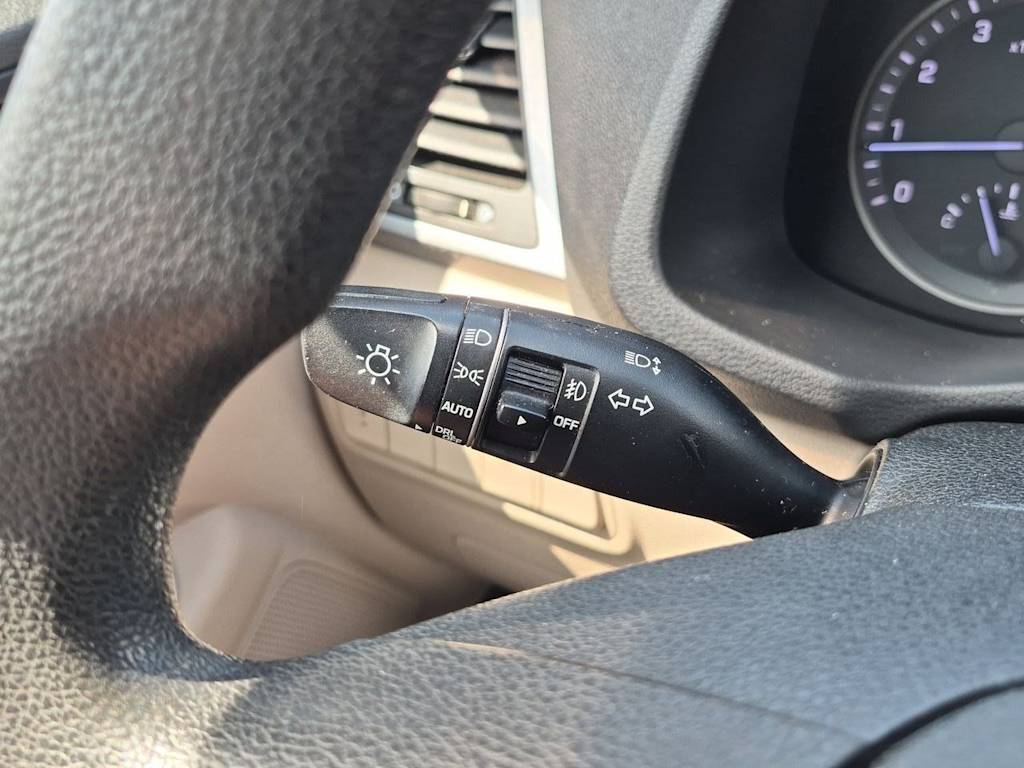 Thumbnail: 2017 Hyundai Tucson - 19