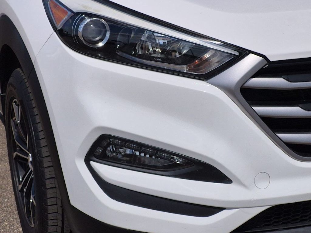 Thumbnail: 2017 Hyundai Tucson - 7