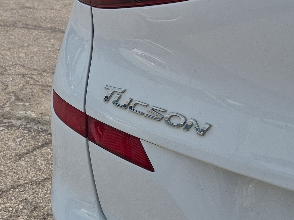 Thumbnail: 2020 Hyundai Tucson - 25