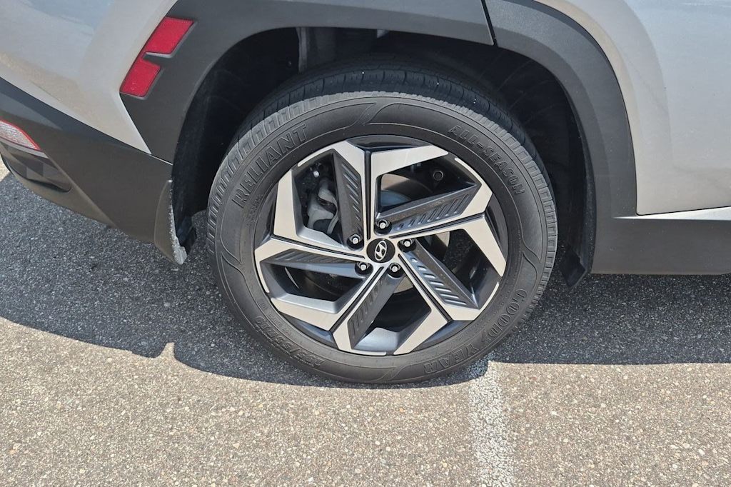 Thumbnail: 2024 Hyundai Tucson - 8