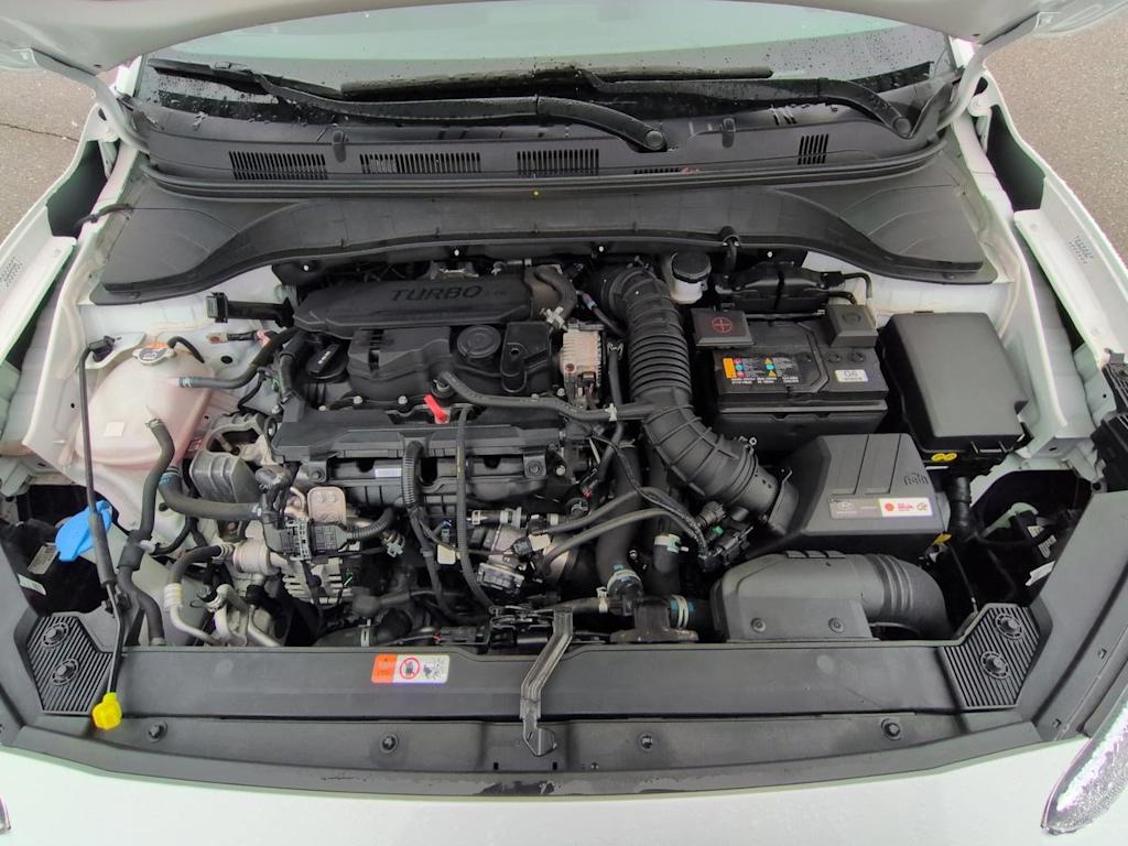 Thumbnail: 2023 Hyundai Kona - 9