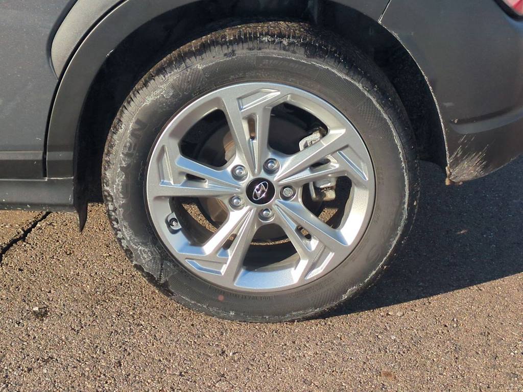 Thumbnail: 2023 Hyundai Kona - 8