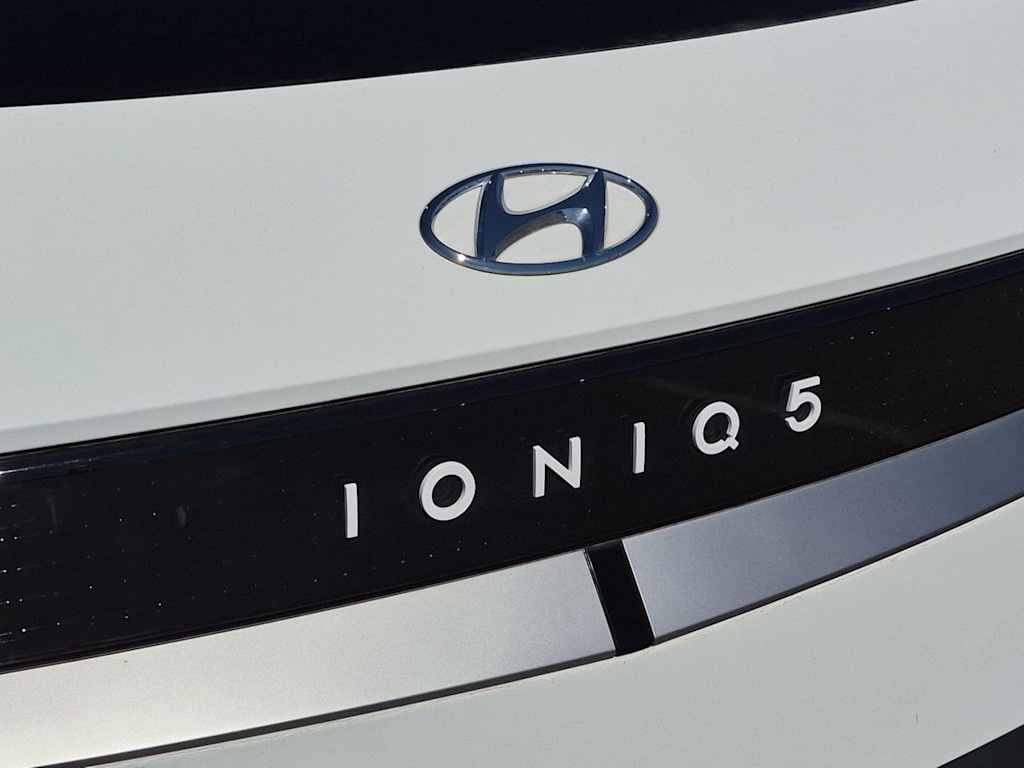 Thumbnail: 2024 Hyundai Ioniq 5 - 23