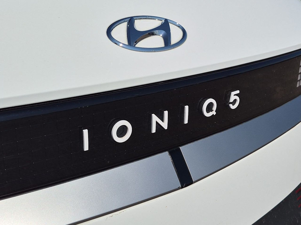 Thumbnail: 2024 Hyundai Ioniq 5 - 23