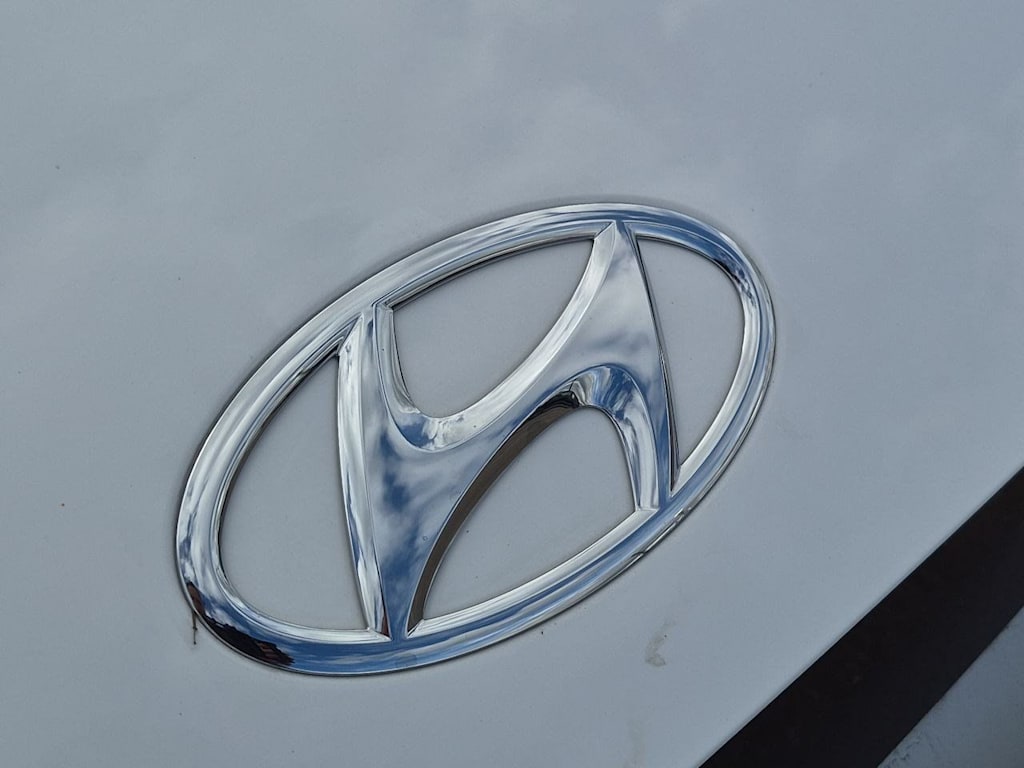 Thumbnail: 2023 Hyundai Ioniq 5 - 6