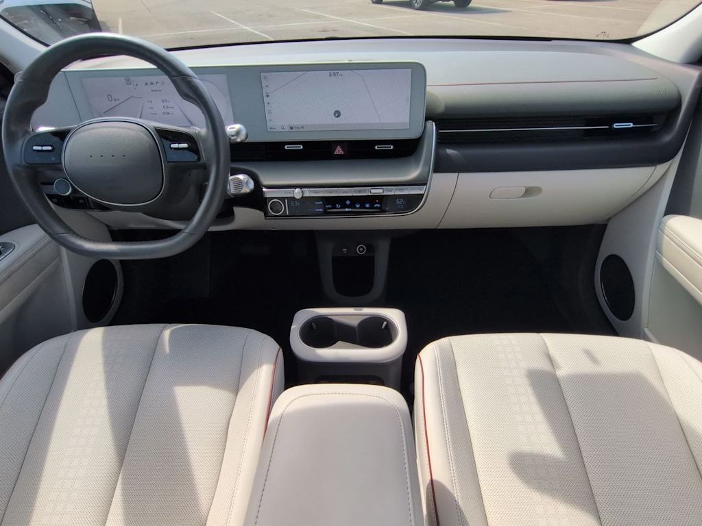 Thumbnail: 2023 Hyundai Ioniq 5 - 10