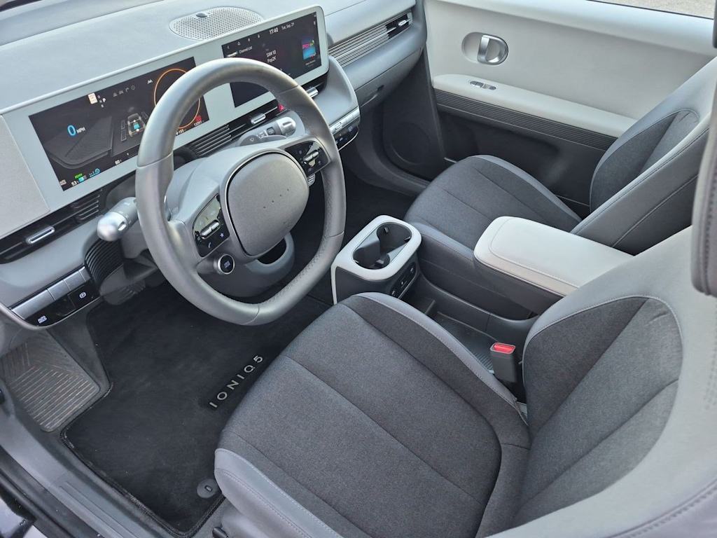 Thumbnail: 2024 Hyundai Ioniq 5 - 10