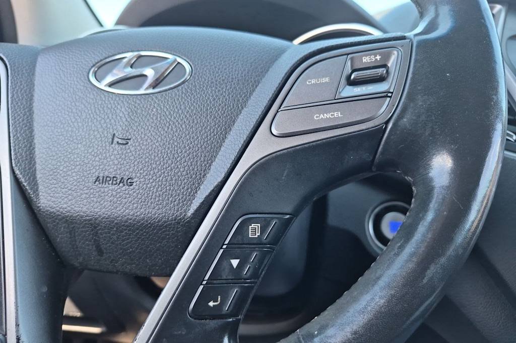 Thumbnail: 2017 Hyundai Santa Fe - 31