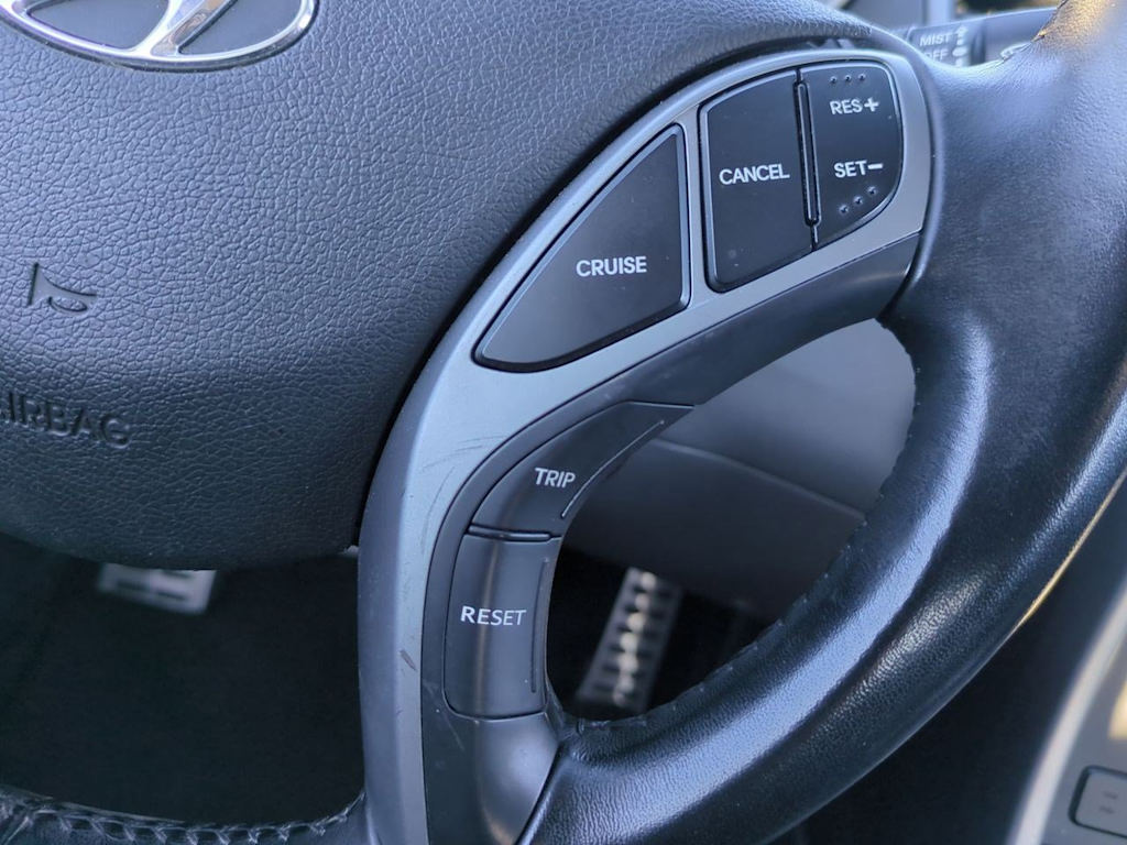 Thumbnail: 2016 Hyundai Elantra - 28