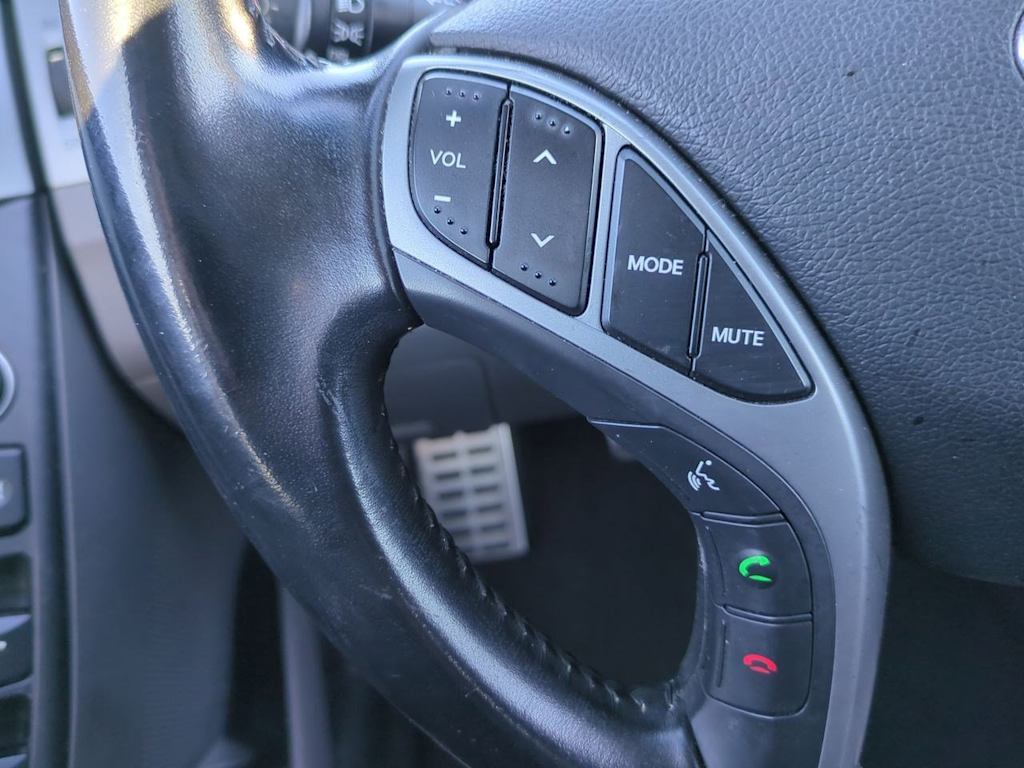 Thumbnail: 2016 Hyundai Elantra - 27