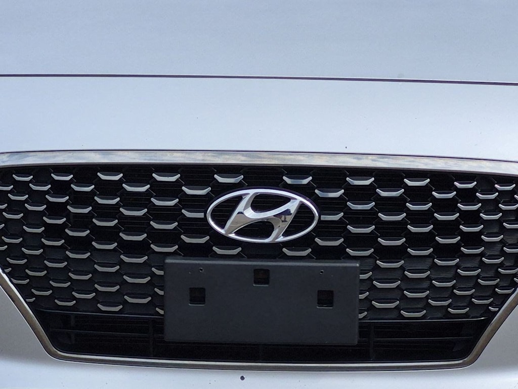 Thumbnail: 2018 Hyundai Elantra - 7