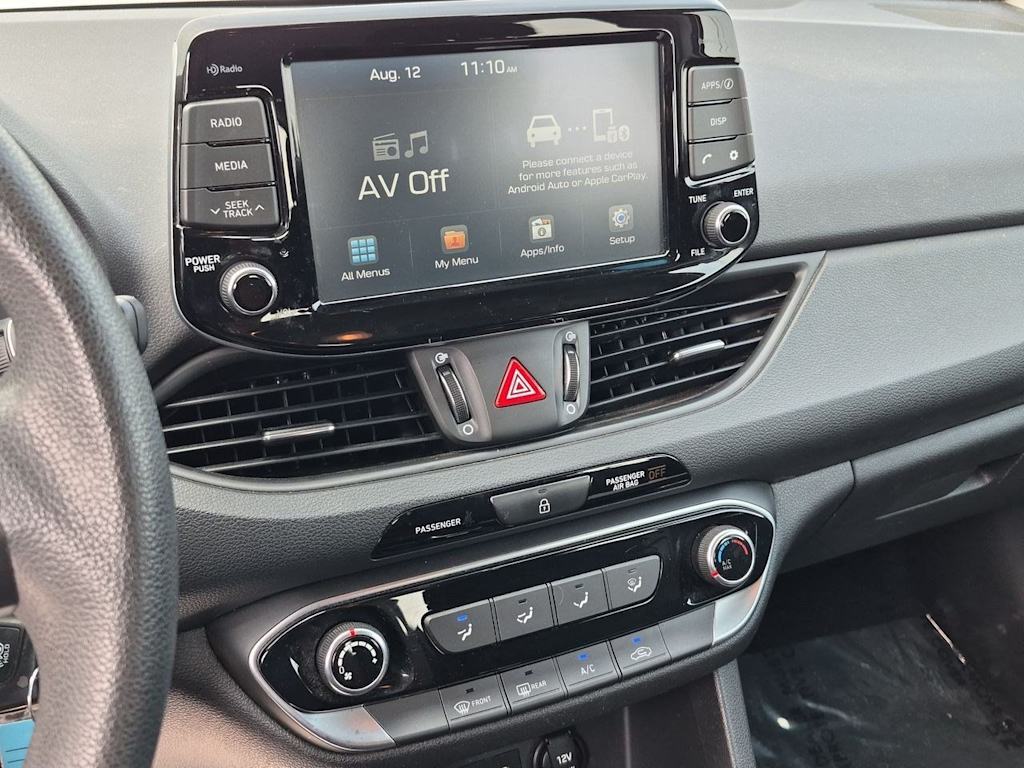 Thumbnail: 2018 Hyundai Elantra - 15