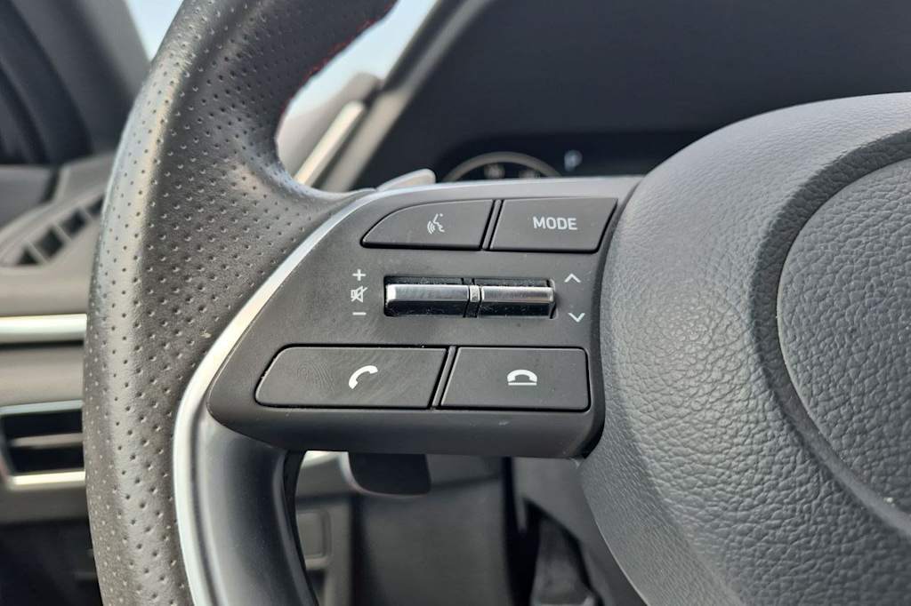 Thumbnail: 2022 Hyundai Sonata - 30