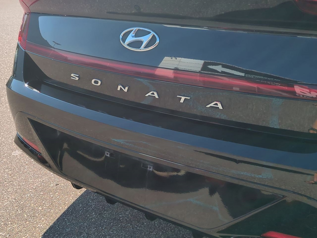 Thumbnail: 2022 Hyundai Sonata - 23