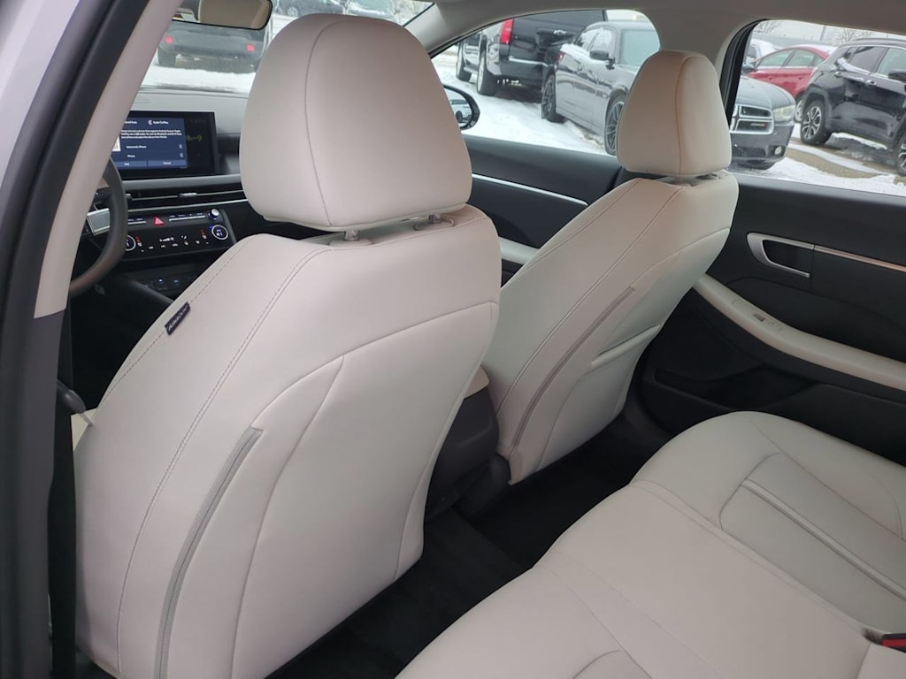 Thumbnail: 2024 Hyundai Sonata - 11