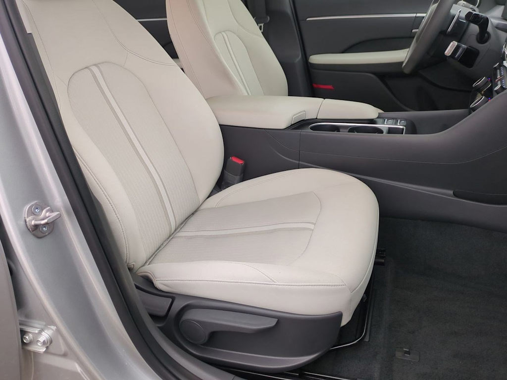 Thumbnail: 2024 Hyundai Sonata - 10