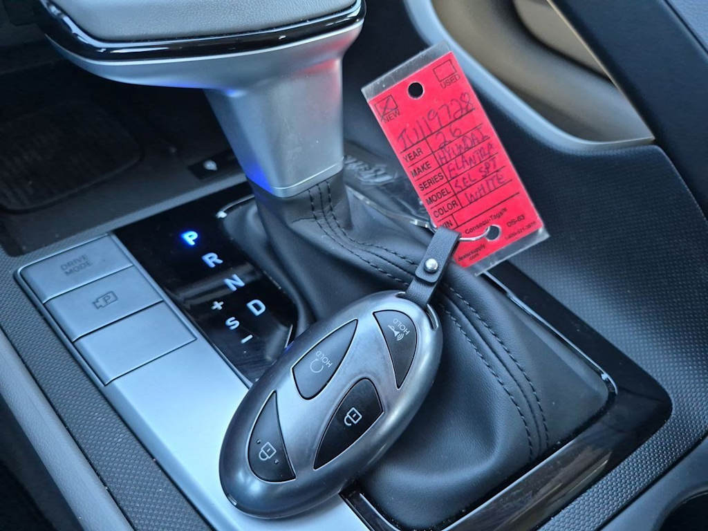 Thumbnail: 2026 Hyundai Elantra - 19