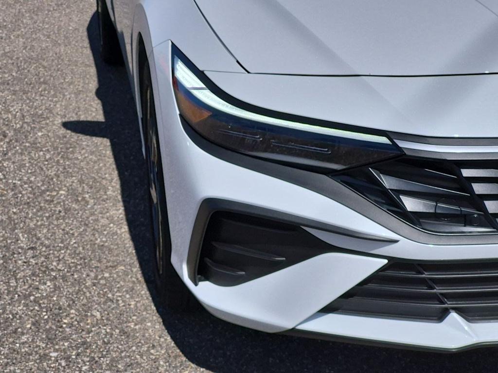 Thumbnail: 2026 Hyundai Elantra - 24