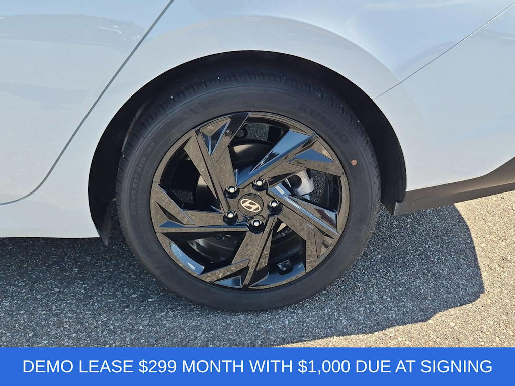 Thumbnail: 2026 Hyundai Elantra - 2
