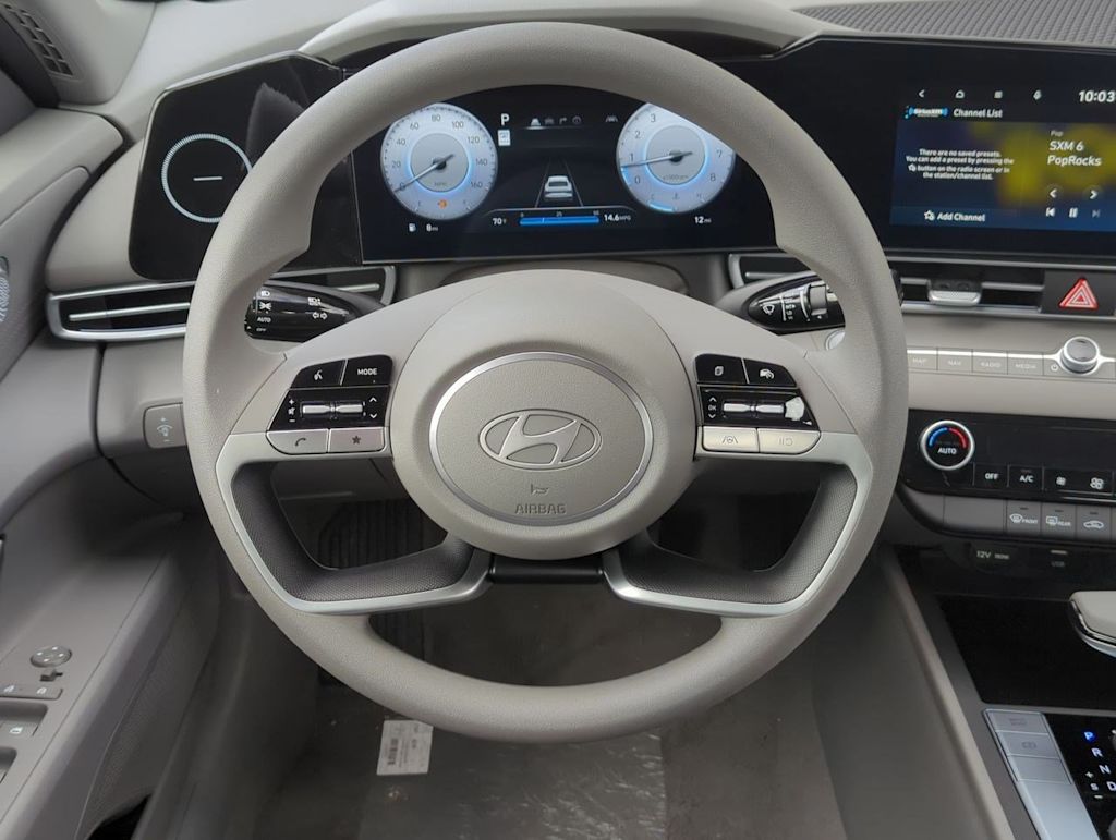 2024 Hyundai Elantra SEL 10