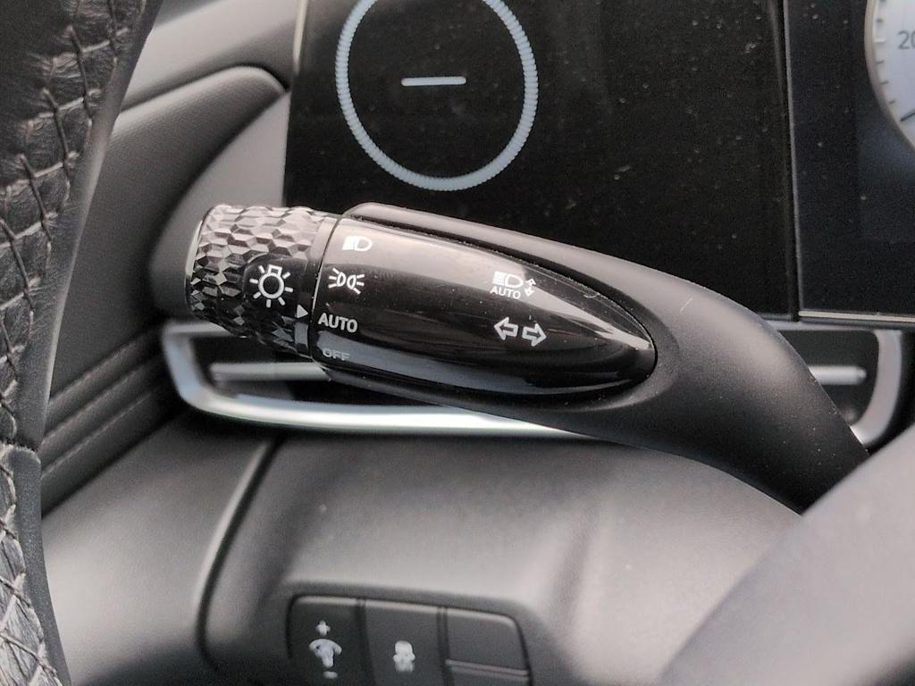 Thumbnail: 2024 Hyundai Elantra - 31
