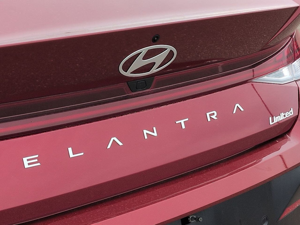 Thumbnail: 2024 Hyundai Elantra - 7