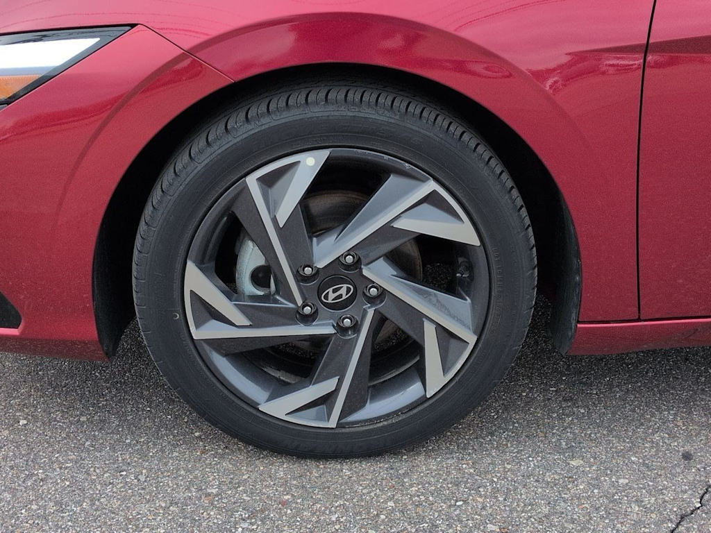 Thumbnail: 2024 Hyundai Elantra - 8