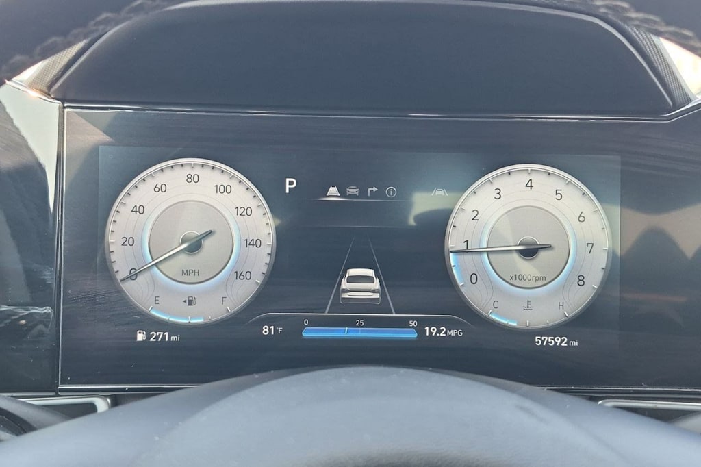 Thumbnail: 2025 Hyundai Elantra - 17