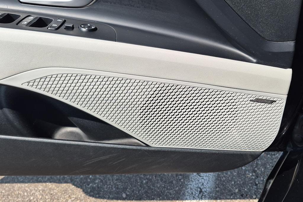 Thumbnail: 2025 Hyundai Elantra - 19