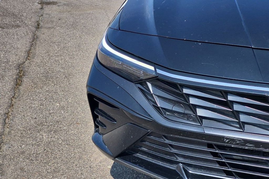 Thumbnail: 2025 Hyundai Elantra - 7