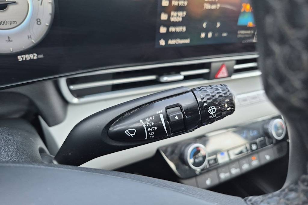 Thumbnail: 2025 Hyundai Elantra - 31