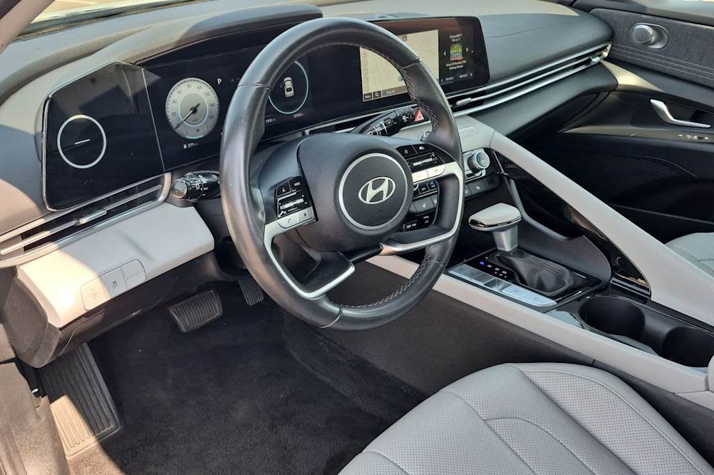 Thumbnail: 2025 Hyundai Elantra - 2