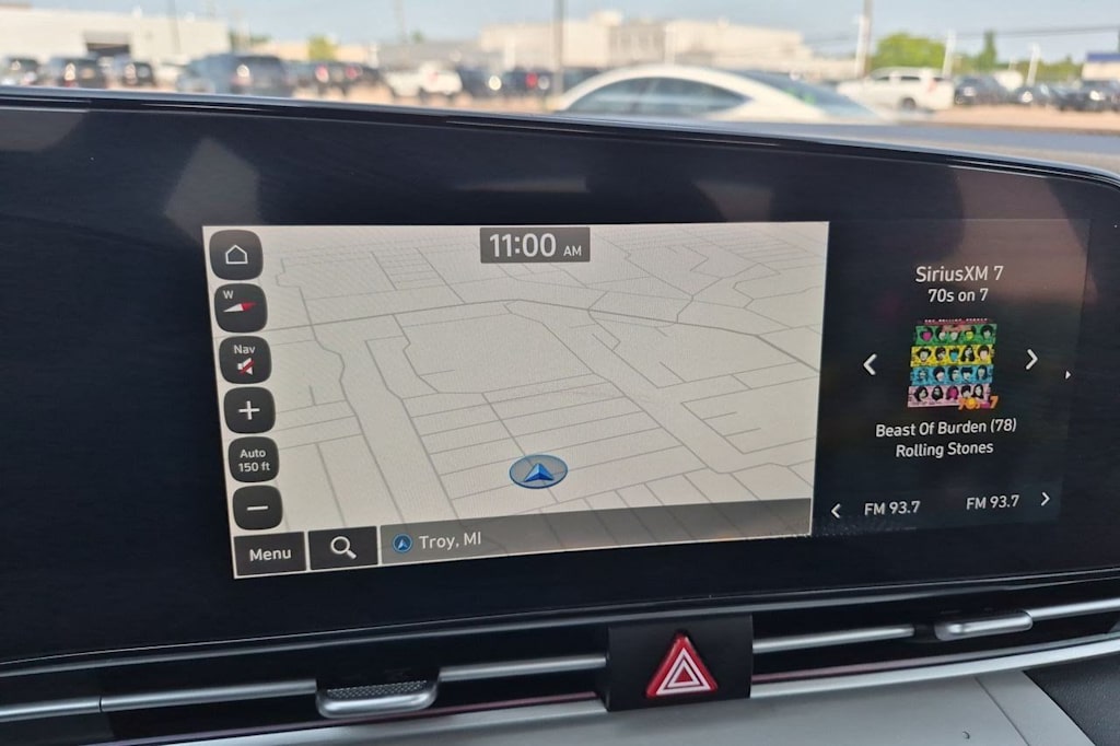 Thumbnail: 2025 Hyundai Elantra - 32