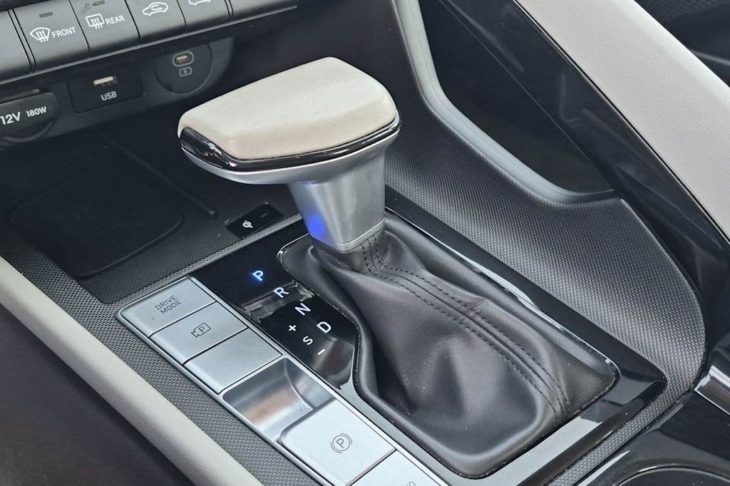 Thumbnail: 2025 Hyundai Elantra - 35