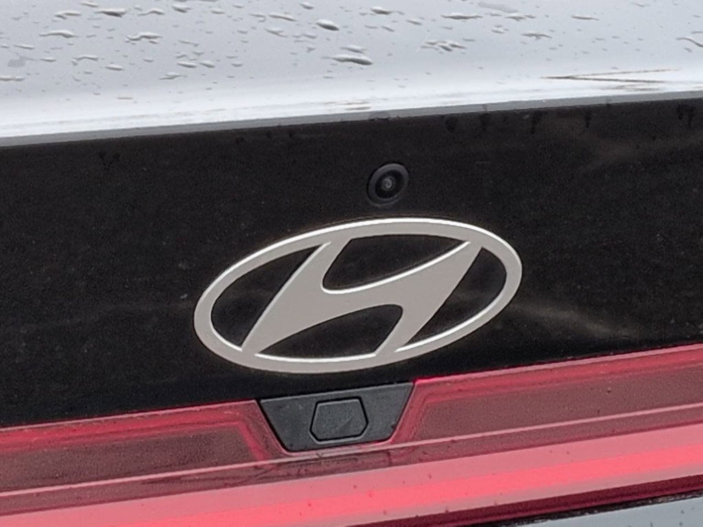 Thumbnail: 2024 Hyundai Elantra - 6