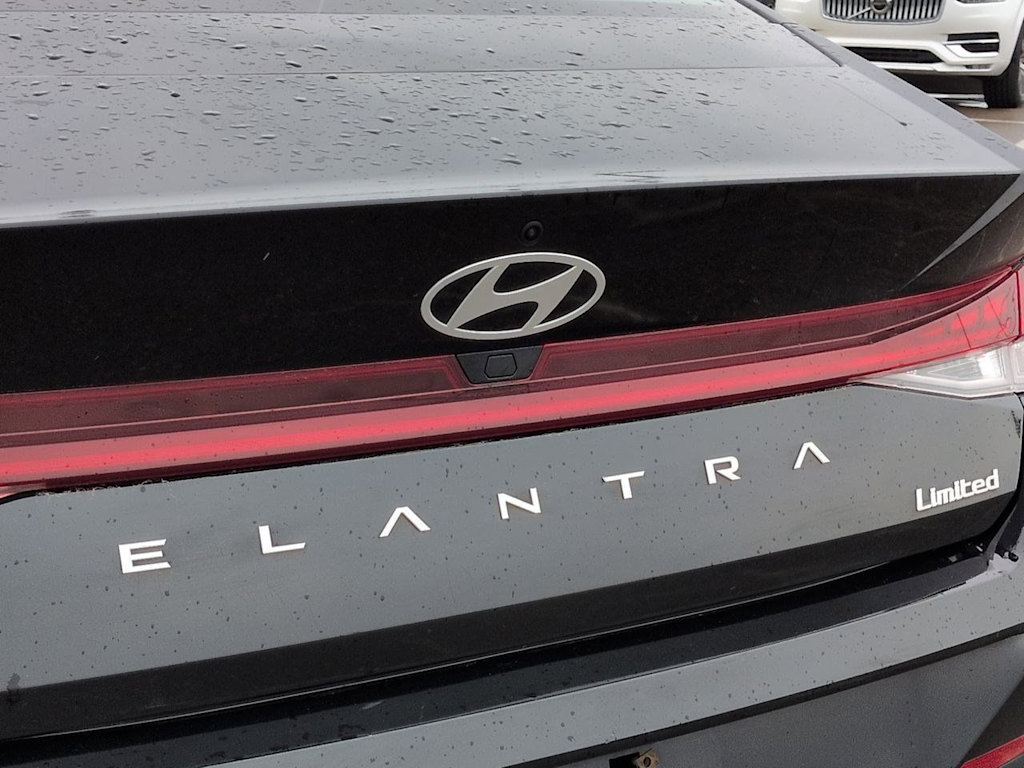 Thumbnail: 2024 Hyundai Elantra - 26