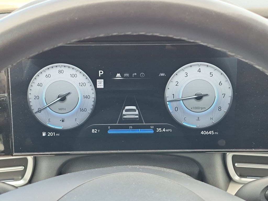 Thumbnail: 2025 Hyundai Elantra - 18