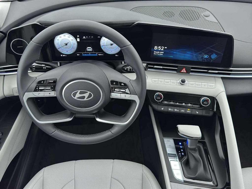 Thumbnail: 2026 Hyundai Elantra - 9