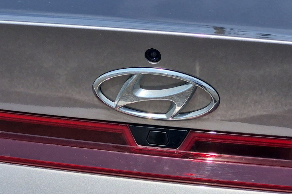 Thumbnail: 2023 Hyundai Elantra - 25