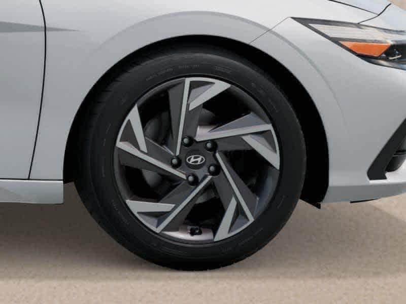Thumbnail: 2026 Hyundai Elantra - 5