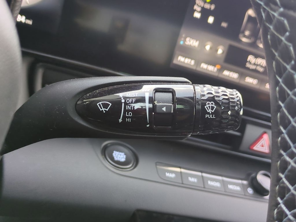 Thumbnail: 2022 Hyundai Elantra - 13