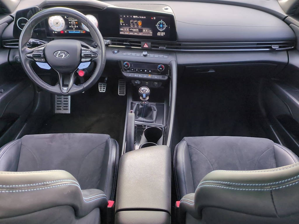 Thumbnail: 2022 Hyundai Elantra - 8