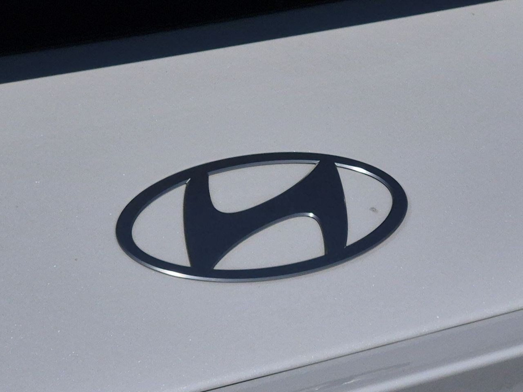 Thumbnail: 2024 Hyundai Ioniq 6 - 6