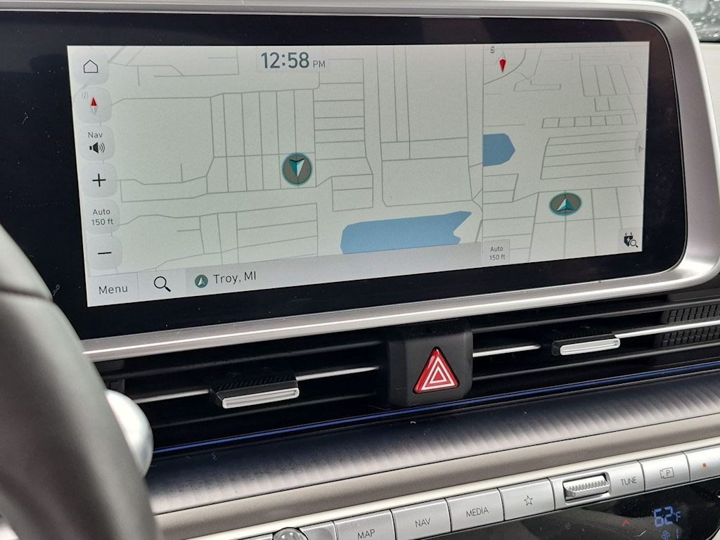 Thumbnail: 2023 Hyundai Ioniq 6 - 22