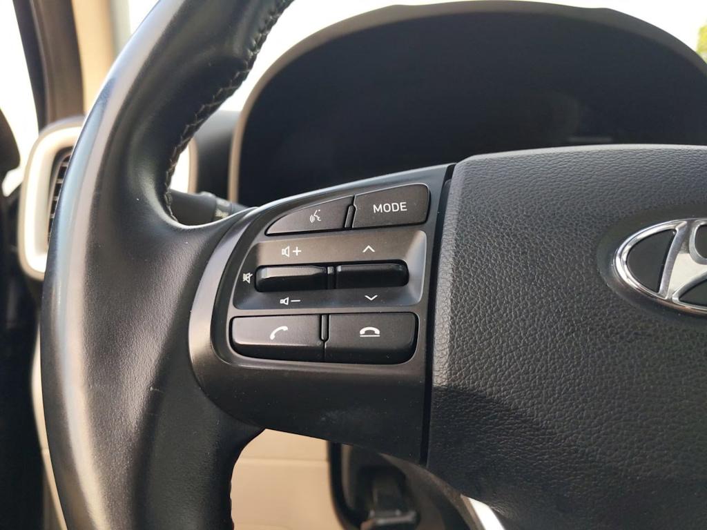 Thumbnail: 2022 Hyundai Venue - 30