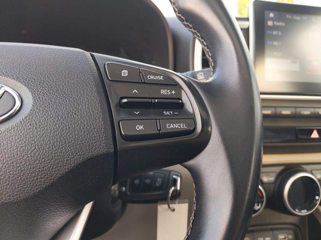 Thumbnail: 2022 Hyundai Venue - 31