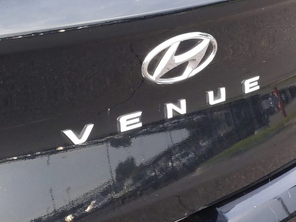 Thumbnail: 2022 Hyundai Venue - 24