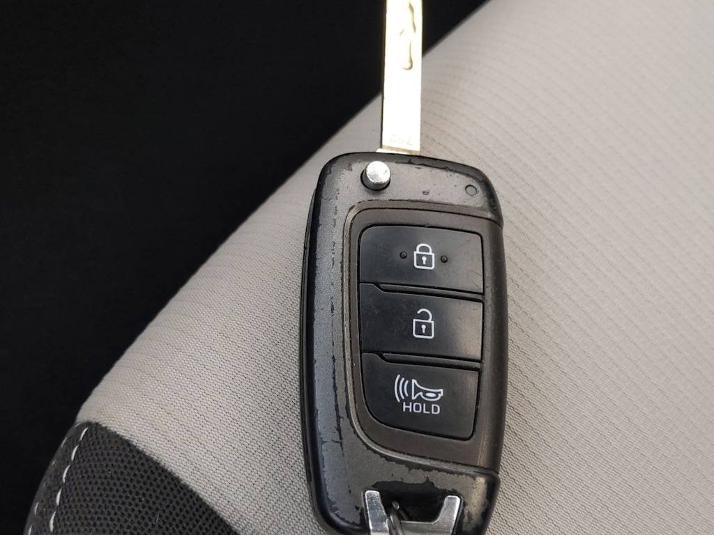 Thumbnail: 2022 Hyundai Venue - 18